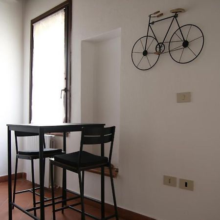 Ferienwohnung Le Vie Del Centro Ferrara Exterior foto